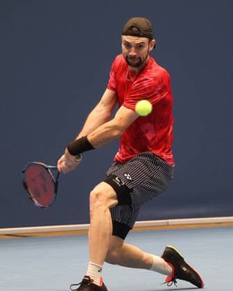 ATP, Tennis Herren Challenger Koblenz Tennis, 04.02.24, Tennis, Finale, Jurij Rodionov (in rot) vs. Brandon Nakashima (in blau), ATP Challenger Koblenz Tennis, 04.02.24, Tennis, Finale, Jurij Rodionov vs. Brandon Nakashima Koblenz Copyright: xEibner-Pressefoto JoergxNiebergax EP_EER