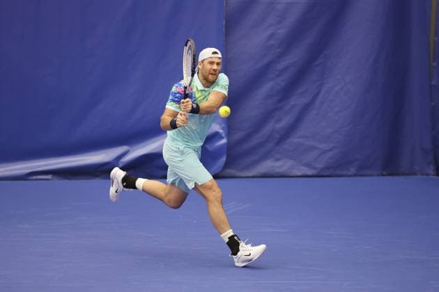 DALLAS, TX - FEBRUARY 04: Illya Marchenko (UKR) hits a backhand during the Dallas Open on February 4, 2024 at Styslinger Altec Tennis Complex in Dallas, TX.(Photo by George Walker Icon Sportswire) TENNIS: FEB 04 Dallas Open EDITORIAL USE ONLY Icon24020415