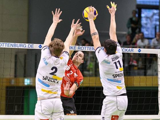 Moritz Rauber (TV Rottenburg 2), Angriff, TV Rottenburg vs. SV Schwaig, Volleyball, 2. Bundesliga, Spieltag 16, Saison 2023-2024, 04.02.2024, TV Rottenburg vs. SV Schwaig, Volleyball, 2. Bundesliga, Spieltag 16, Saison 2023-2024, 04.02.2024 Rottenburg am Neckar Copyright: xEibner-Pressefoto FlorianxSchustx EP_FSU