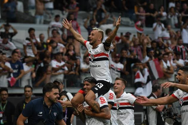 Palmeiras x São Paulp BELO HORIZONTE, MG - 04.02.2024: PALMEIRAS X SÃO PAULP - Rafinha celebrates the title during Palmeiras x São Paulo, a match valid for the final of the Brazilian Super Cup, held at Mineirão, in Belo Horizonte, MG. (Photo: Doug Patrício Fotoarena) x2487506x  DougxPatrício