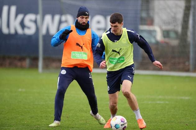 Braunschweig Training Braunschweig, 06.02.2024, FUßBALL - Eintracht Braunschweig, 2. BL, Saison 2023 24, Training, Fabio Kaufmann (Eintracht Braunschweig), Danilo Wiebe (Eintracht Braunschweig) Braunschweig