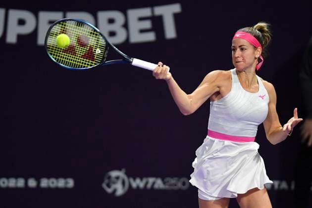 Harriet Dart V Anna Bondar - Transylvania Open 2024 Round Of 32 Anna Bondar of Hungary in action during her game against Harriet Dart of Great Britain At The Transylvania Open 2024 Round Of 32 Women s WTA, Tennis Damen 250 Tournament In Cluj-Napoca, Romania, On February 6, 2024. Cluj-Napoca Romania  Copyright: xAlexxNicodimx originalFilename:nicodim-notitle240206_npk0e.jpg