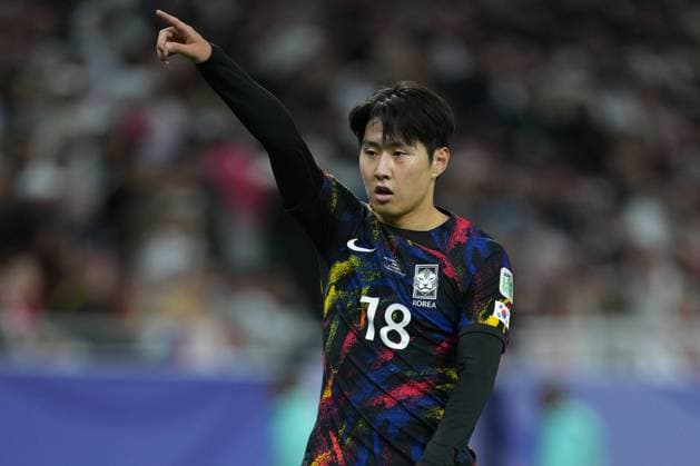 DOHA, QATAR - FEBRUARY 06: Lee Kang-in of South Korea during the AFC Asian Cup semi final match between Jordan and South Korea at Ahmad Bin Ali Stadium on February 06, 2024 in Doha, Qatar Jordan v South Korea: Semi Final - AFC Asian Cup Copyright: xSebastianxFrejx