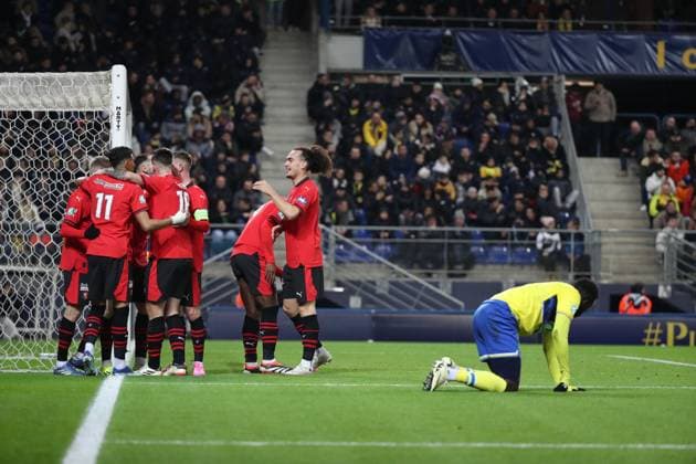 Joie des joueurs de l equipe Rennes apres le but de KALIMUENDO ARNAUD 9 FOOTBALL : Fc Sochaux vs Rennes - Coupe De France - 06 02 2024 ElyxandroCegarra Panoramic 