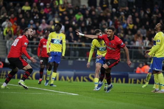 Joie des joueurs de l equipe Rennes apres le but de SALAH IBRAHIM 11 FOOTBALL : Fc Sochaux vs Rennes - Coupe De France - 06 02 2024 ElyxandroCegarra Panoramic 