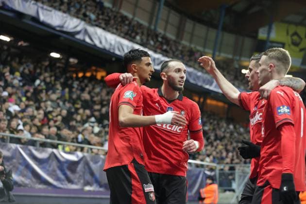 Joie des joueurs de l equipe Rennes apres le but de SALAH IBRAHIM 11 FOOTBALL : Fc Sochaux vs Rennes - Coupe De France - 06 02 2024 ElyxandroCegarra Panoramic 