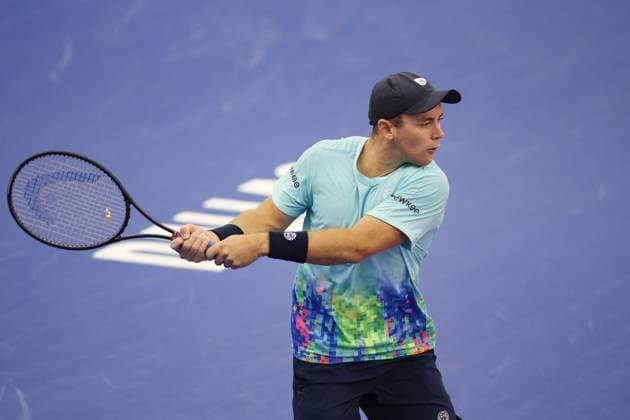 DALLAS, TX - FEBRUARY 06: Dominik Koepfer (GER) hits a backhand during the Dallas Open on February 6, 2024 at Styslinger Altec Tennis Complex in Dallas, TX. (Photo by George Walker Icon Sportswire) TENNIS: FEB 06 Dallas Open EDITORIAL USE ONLY Icon24020657