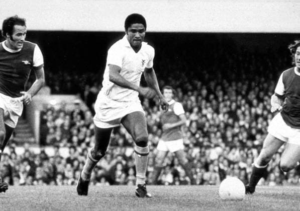 Onderwerp Subject: Benfica Reklame: Club Team Country: Benfica Seizoen Season: 1969 1970 FOTO PHOTO: Benfica s EUSEBIO Trefwoorden Keywords: L 00 04 %15,0 $10 LONDON ENG Content not available for redistribution in The Netherlands directly or indirectly through any third parties. Copyright: xBSRxAgencyx 701020802 EDITORIAL USE ONLY