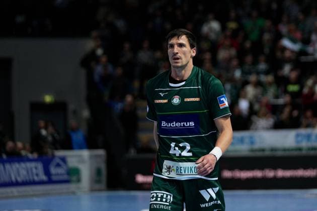 Wetzlar, Germany, Febuary 7th 2024: Nemanja Zelenovic ( 42 Wetzlar ) during the Liqui Moly Handball-Bundesliga game between HSG Wetzlar and ThSV Eisenach at Buderus-Arena in Wetzlar, GERMANY. (Julia Kneissl SPP)  Copyright: xJuliaxKneisslx xSPPx spp-en-JuKnSp-JK_08968.jpeg