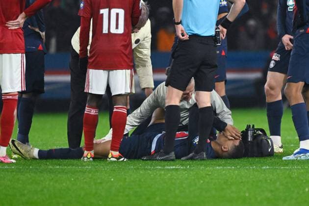 Sport Bilder des Tages K Mbappe ( 7 - PSG ) during the French Cup match between Paris Saint Germain and Stade Brestois 29 at Parc des Princes on February 07, 2024 in Paris, France. ( Photo by federico pestellini panoramic ) - FOOTBALL : PSG vs Brest - Coupe de France - 07 02 2024 FedericoPestellini Panoramic 