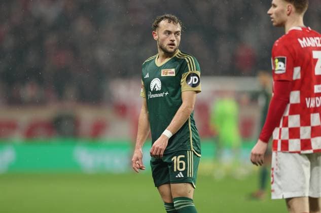07.02.2024, Fussball Bundesliga, 1. FSV Mainz 05 - 1. FC Union Berlin, emonline, emspor, v.l., Benedict Hollerbach (1. FC Union Berlin) DFL DFB REGULATIONS PROHIBIT ANY USE OF PHOTOGRAPHS AS IMAGE SEQUENCES AND OR QUASI-VIDEO. xdcx Copyright: HMBxMedia Claus