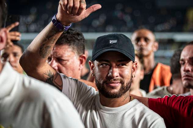 Sport Themen der Woche KW06 Sport Bilder des Tages Santos x Corinthians SANTOS, SP - 07.02.2024: SANTOS X CORINTHIANS - Neymar during the match between Santos and Corinthians, valid for the match of the sixth round of the 2024 Paulista Football Championship, held at the Urbano Caldeira stadium in Santos, on the coast of the state of São Paulo, this Wednesday, February 7, 2024. (Photo: Anderson Lira Fotoarena) x2489093x  AndersonxLira