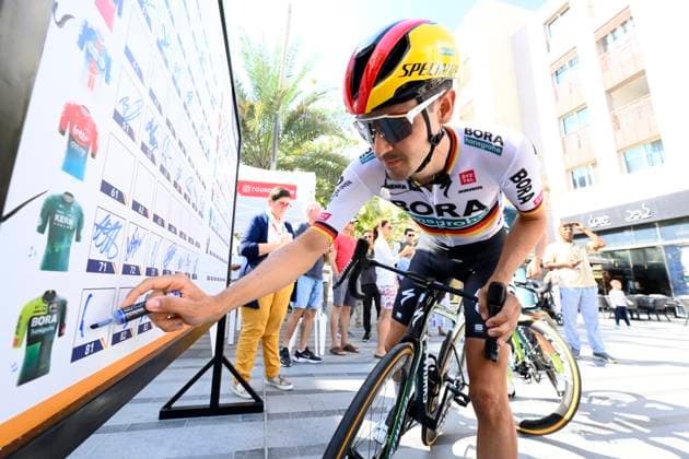 Sport Themen der Woche KW06 Sport Bilder des Tages Muscat Classic 2024 - 09 02 2024 MUSCAT, OMAN - FEBRUARY 09 : Buchmann Emanuel (GER) of Bora during the 2024 2nd edition of the Muscat Classic UCI ProSeries cycling race, a race of 174,3 kms with start in Al Mouj Muscat and finish in Al Bustan on February 9, 2024 in Muscat, Oman, 09 02 2024 ( Motordriver Guy De Vuyst - Muscat Oman  Copyright: xVincentxKalutx