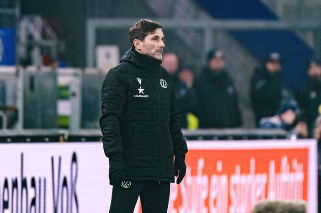 Stefan Letil (Hannover 96, Trainer) GER, Hamburger SV vs. Hannover 96, Fussball, 2. Bundesliga, Spieltag 21, Saison 2023 2024, 09.02.2024 DFL REGULATIONS PROHIBIT ANY USE OF PHOTOGRAPHS AS IMAGE SEQUENCES AND OR QUASI-VIDEO GER, Hamburger SV vs. Hannover 96, Fussball, 2. Bundesliga, Spieltag 21, Saison 2023 2024, 09.02.2024 Hamburg