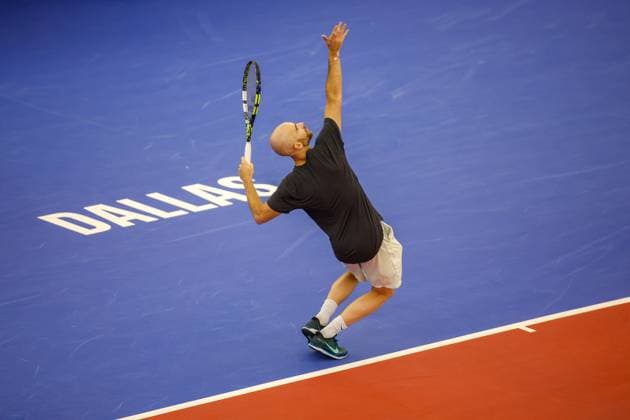 DALLAS, TX - FEBRUARY 09: Adrian Mannarino (FRA) serves during the Dallas Open on February 9, 2024 at Styslinger Altec Tennis Complex in Dallas, TX. (Photo by George Walker Icon Sportswire) TENNIS: FEB 09 Dallas Open EDITORIAL USE ONLY Icon24020957