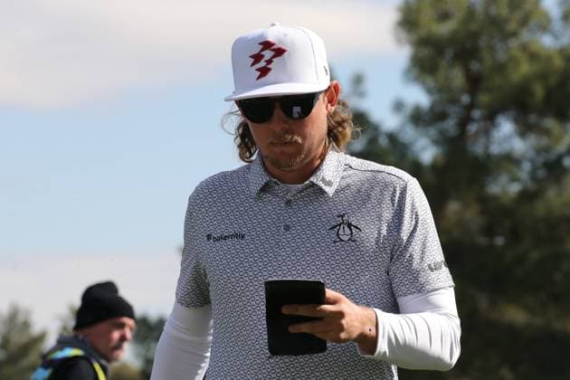 LAS VEGAS, NV - FEBRUARY 09: Cameron Smith of Ripper GC during the LIV Golf League tournament on February 09, 2024 at the Las Vegas Country Club in Las Vegas, NV. (Photo by Matthew Bolt Icon Sportswire) GOLF: FEB 09 LIV Golf League Las Vegas EDITORIAL USE ONLY Icon240209192496