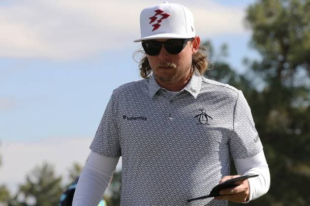 LAS VEGAS, NV - FEBRUARY 09: Cameron Smith of Ripper GC during the LIV Golf League tournament on February 09, 2024 at the Las Vegas Country Club in Las Vegas, NV. (Photo by Matthew Bolt Icon Sportswire) GOLF: FEB 09 LIV Golf League Las Vegas EDITORIAL USE ONLY Icon240209192500