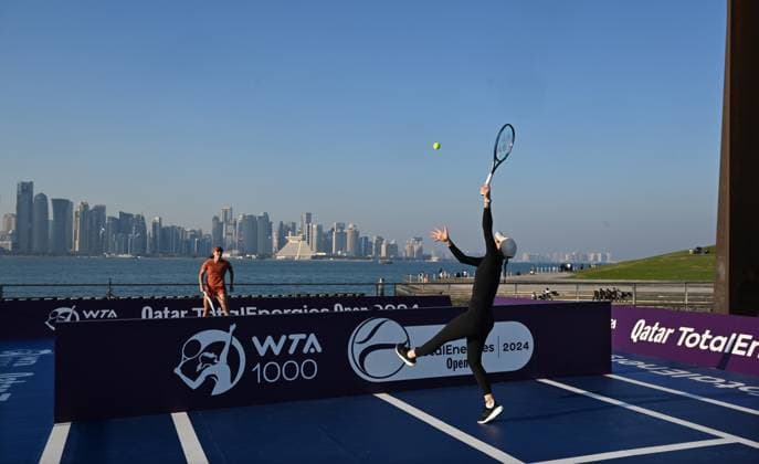 Qatar TotalEnergies Open 2024 Iga Swiatek (POL) and Marketa Vondrousova (CZE) at the Photostand at Mia Park Doha