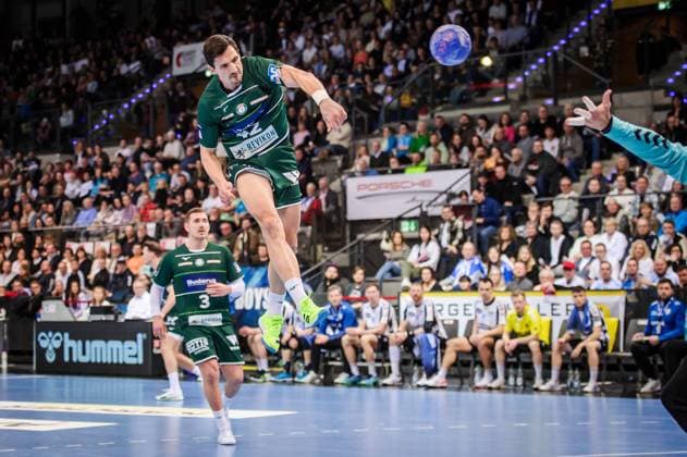 Nemanja Zelenovic (HSG Wetzlar, 42) TVB Stuttgart - HSG Wetzlar, Handball, 2023 2024, Liqui Moly Handball Bundesliga, 11.02.2024, Stuttgart (Porsche Arena), DEU TVB Stuttgart - HSG Wetzlar, 11.02.2024, Stuttgart (Porsche Arena), DEU Stuttgart *** Nemanja Zelenovic HSG Wetzlar, 42 TVB Stuttgart HSG Wetzlar, Sport, Handball, 2023 2024, Liqui Moly Handball Bundesliga, 11 02 2024, Stuttgart Porsche Arena , DEU TVB Stuttgart HSG Wetzlar, 11 02 2024, Stuttgart Porsche Arena , DEU Stuttgart Copyright: xSandyxDinkelackerx EP_SDR