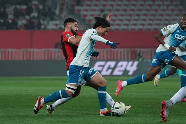 Takumi Minamino (AS Monaco) - Morgan Sanson (OGC Nice) FOOTBALL : OGC Nice vs AS Monaco - Ligue 1 Uber Eats - Nice - 11 02 2024 NorbertScanella Panoramic 