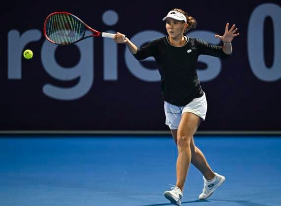 Qatar TotalEnergies Open - Day 1 Varvara Gracheva of France is in action during her first-round match against Zhu Lin of China at the WTA, Tennis Damen 1000-Qatar TotalEnergies Open tennis tournament at the Khalifa International Tennis Complex in Doha, Qatar, on February 11, 2024. DOHA Qatar  Copyright: xNoushadxThekkayilx originalFilename:varittyakkal-wta1000q240212_npskt.jpg