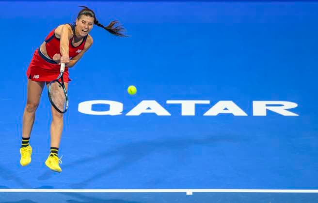 Qatar TotalEnergies Open - Day 1 Sorana Cirstea of Romania is in action during her first-round match against Sloane Stephens of the US at the WTA, Tennis Damen 1000-Qatar TotalEnergies Open tennis tournament at the Khalifa International Tennis Complex in Doha, Qatar, on February 11, 2024. DOHA Qatar  Copyright: xNoushadxThekkayilx originalFilename:varittyakkal-wta1000q240212_npGp1.jpg