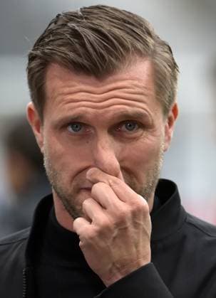 Eintracht Sportdirektor Markus Krösche fotografiert beim Fußball Bundesliga Spiel Eintracht Frankfurt gegen den VFL. Bochum am 10.2.2024 in Frankfurt. (DFL DFB REGULATIONS PROHIBIT ANY USE OF PHOTOGRAPHS as IMAGE SEQUENCES and or QUASI-VIDEO) *** Eintracht sports director Markus Krösche photographed at the Bundesliga match Eintracht Frankfurt against VFL Bochum on 10 2 2024 in Frankfurt DFL DFB REGULATIONS PROHIBIT ANY USE OF PHOTOGRAPHS as IMAGE SEQUENCES and or QUASI VIDEO