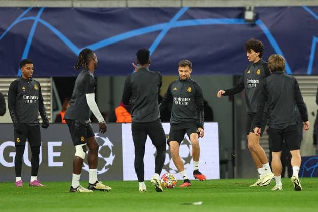 Abschlusstraining Real Madrid UEFA Champions League Leipzig, 12.02.2024, Red Bull Arena, Fußball, Männer, Saison 2023 2024, UEFA Champions League, Achtelfinale, Abschlusstraining Real Madrid , Im Bild: Aufwärmen Real Madrid ,