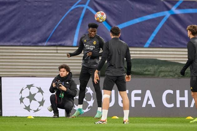 February 12, 2024, Leipzig, Germany: Aurelien Tchouameni of Real Madrid in action during a training session on the eve of the UEFA Champions League round of 16, first-leg football match between RB Leipzig and Real Madrid CF in the Red Bull Arena. Leipzig Germany - ZUMAs197 20240212_aaa_s197_123 Copyright: xFedericoxTitonex