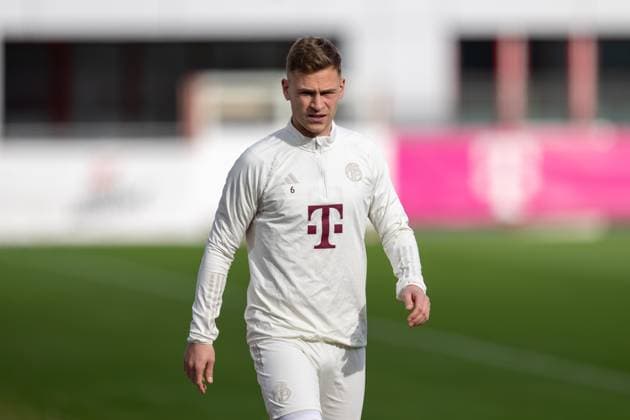 Joshua Kimmich 6 (FC Bayern Muenchen), Abschlusstraining vor dem Champions League-Spiel, Achtelfinale Hinspiel gegen Lazio Rom, Saison 2023 2024 an der Saebener Strasse. 13.02.2024 DFB regulations prohibit any use of photographs as image sequences and or quasi-video Muenchen Bayern Deutschland