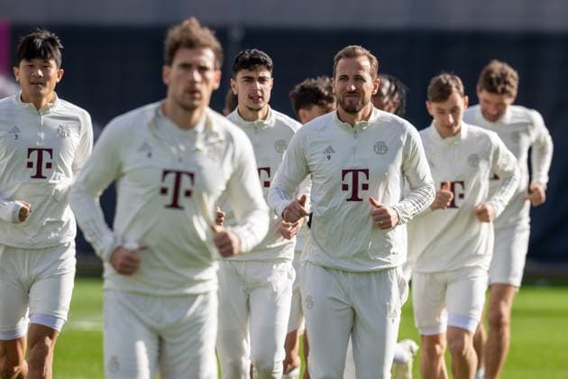 Harry Kane 9 (FC Bayern Muenchen) im Focus, Abschlusstraining vor dem Champions League-Spiel, Achtelfinale Hinspiel gegen Lazio Rom, Saison 2023 2024 an der Saebener Strasse. 13.02.2024 DFB regulations prohibit any use of photographs as image sequences and or quasi-video Muenchen Bayern Deutschland
