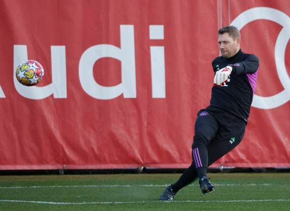 13.02.2024, FC Bayern Training, Saebenerstrasse Muenchen, Fussball im Bild: Michael Rechner (FC Bayern Muenchen) Nur für journalistische Zwecke! Only for editorial use! DFL regulations prohibit any use of photographs as image sequences and or quasi-video.