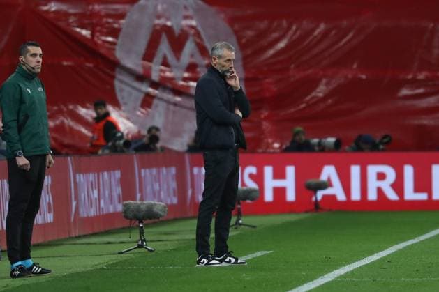 13.02.2024, xgox, Fussball UEFA Champions League 1 8 Finale, RB Leipzig - Real Madrid emspor, v.l. Marco Rose (Leipzig, Trainer) nachdenklich (DFL DFB REGULATIONS PROHIBIT ANY USE OF PHOTOGRAPHS as IMAGE SEQUENCES and or QUASI-VIDEO) Leipzig
