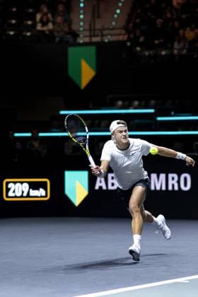 ROTTERDAM - Holger Rune (DEN) in action against Roman Safiullin (RUS) on the third day of the ABN AMRO Open tennis tournament in Ahoy. ANP SANDER KONING Third day 2024 xVIxANPxSportx xxANPxIVx 491103570 originalFilename: 491103570.jpg