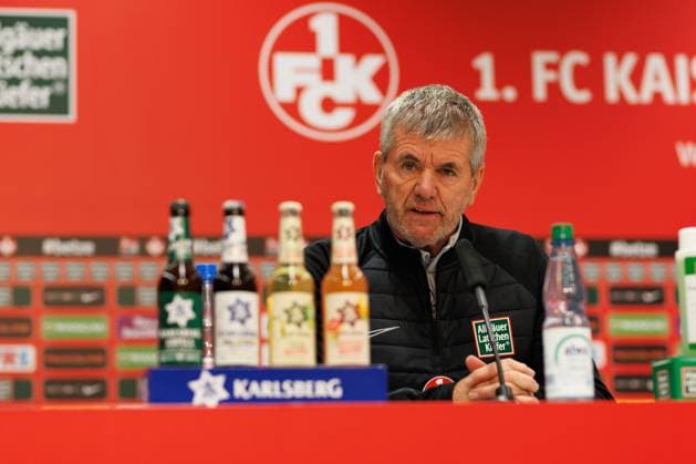 Friedhelm Funkel (Trainer 1.FC Kaiserslautern), Pressekonferenz, 1. FC Kaiserslautern , Fussball, 2. Bundesliga, Saison 2023 2024, 14.02.2024 Friedhelm Funkel (Trainer 1.FC Kaiserslautern), Pressekonferenz, 1. FC Kaiserslautern , Fussball, 2. Bundesliga, Saison 2023 2024, 14.02.2024 Kaiserslautern