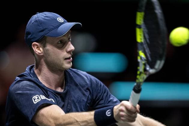 ROTTERDAM - Botic van de Zandschulp in action against Jannik Sinner (ITA) on the third day of the ABN AMRO Open tennis tournament in Ahoy. ANP SANDER KONING Third day 2024 xVIxANPxSportx xxANPxIVx 491119822 originalFilename: 491119822.jpg