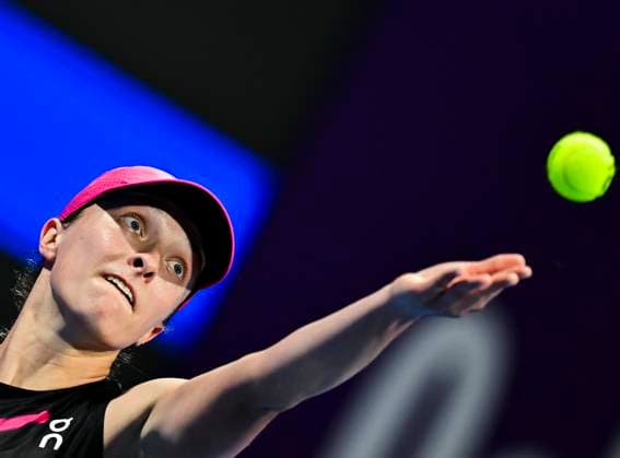 Qatar TotalEnergies Open - Day 4 Iga Swiatek of Poland is playing in her third-round match against Ekaterina Alexandria at the WTA, Tennis Damen 1000-Qatar TotalEnergies Open tennis tournament at the Khalifa International Tennis Complex in Doha, Qatar, on February 14, 2024. DOHA Qatar  Copyright: xNoushadxThekkayilx originalFilename:varittyakkal-qatartot240214_np3Ze.jpg