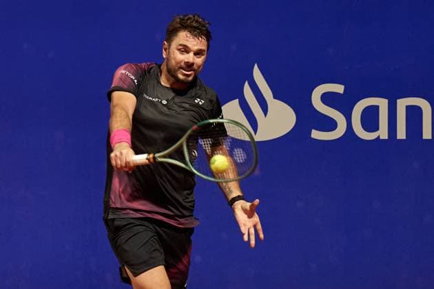 Stan Wawrinka of Switzerland returns a backhand to Nicolas Jarry of Chile during the second round match of the IEB+ Argentina Open 2024 at Buenos Aires Lawn Tennis Club on February 14, 2024 in Buenos Aires, Argentina. (Photo by Camilla Stolen Imago) Buenos Aires Argentina Copyright: xCamillaxStolenx L1740087