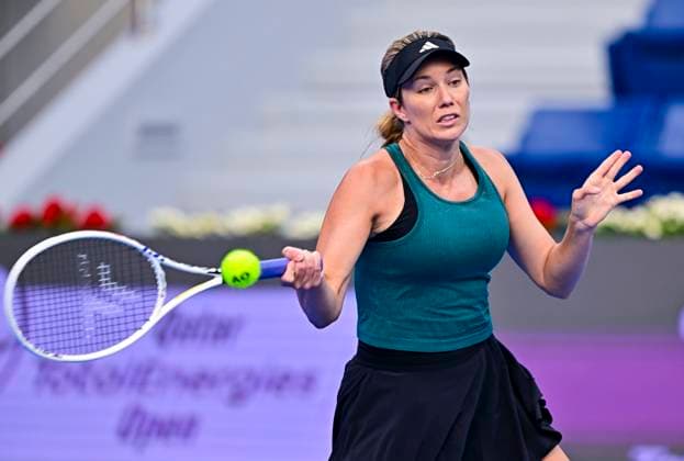 Qatar TotalEnergies Open - Day 5 Danielle Collins is in action during her quarter-final match against Anastasia Pavlyuchenkova at the WTA, Tennis Damen 1000-Qatar TotalEnergies Open tennis tournament at the Khalifa International Tennis Complex in Doha, Qatar, on February 15, 2024. DOHA Qatar  Copyright: xNoushadxThekkayilx originalFilename:varittyakkal-qatartot240215_npd5o.jpg