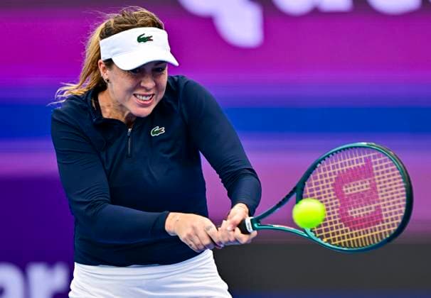 Qatar TotalEnergies Open - Day 5 Anastasia Pavlyuchenkova is playing in her quarter-final match against Danielle Collins of the US at the WTA, Tennis Damen 1000-Qatar TotalEnergies Open tennis tournament at the Khalifa International Tennis Complex in Doha, Qatar, on February 15, 2024. DOHA Qatar  Copyright: xNoushadxThekkayilx originalFilename:varittyakkal-qatartot240215_npfSq.jpg