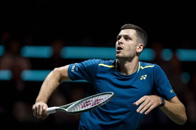 ROTTERDAM - Hubert Hurkacz (POL) in action against Tallon Greekpoor on the fourth day of the ABN AMRO Open tennis tournament in Ahoy. ANP SANDER KONING ABN AMRO Open 2024 xVIxANPxSportx xxANPxIVx 491180984 originalFilename: 491180984.jpg