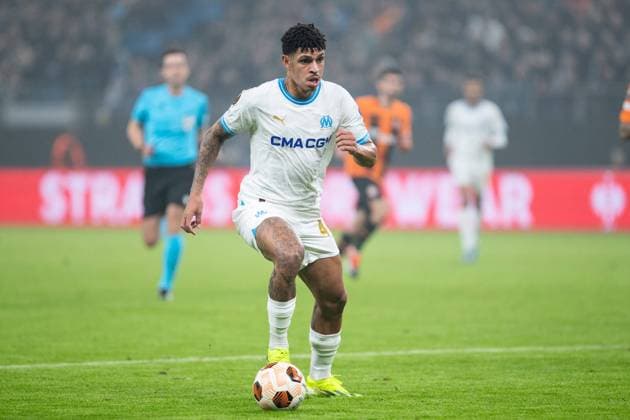 UEFA Europa League 2023 24: Shakhtar - Olympique Marseille; 15.02.2024 Luis Henrique Tomaz De Lima (Olympique Marseille, 44) UEFA Europa League 2023 24: Shakhtar - Olympique Marseille; Hamburg, Volksparkstadion, 15.02.2024 Copyright: xBEAUTIFULxSPORTS Buriakovx