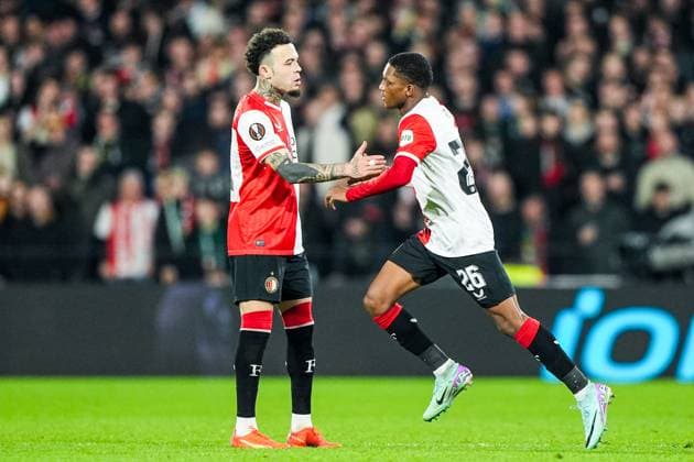 UEFA Europa League: Feyenoord v AS Roma Rotterdam - Quilindschy Hartman of Feyenoord, Givairo Read of Feyenoord during the 1st leg of the UEFA Europa League Knockout Round Play-offs between Feyenoord v AS Roma at Stadion Feijenoord De Kuip on 15 February 2024 in Rotterdam, The Netherlands. Copyright: xTomxBodex