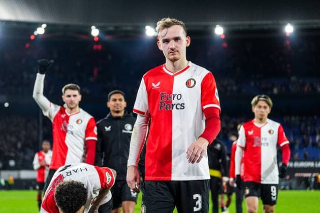 UEFA Europa League: Feyenoord v AS Roma Rotterdam - Thomas Beelen of Feyenoord during the 1st leg of the UEFA Europa League Knockout Round Play-offs between Feyenoord v AS Roma at Stadion Feijenoord De Kuip on 15 February 2024 in Rotterdam, The Netherlands. Copyright: xYannickxVerhoevenx