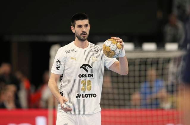 photo : Eduardo Gurbindo (Kiel) Handball Herren Do. 30.11.2023 Championsleague Mens EHF Champions LEAGUE Group Stage Thu. 23-11-30 THW Kiel - Paris St. Germain 26 - 24