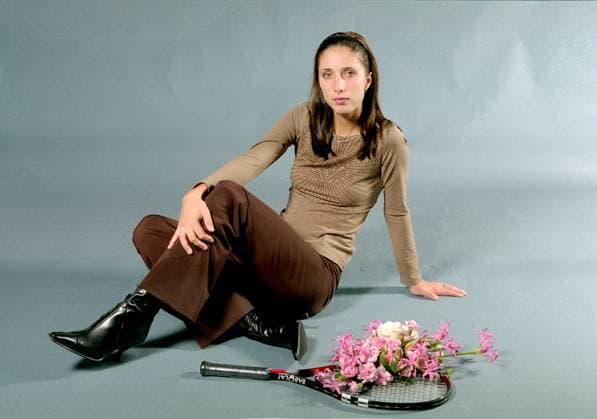Anastasia Myskina is a Russian tennis player, winner of one Grand Slam singles tournament (French Open 2004); semi-finalist of one Grand Slam doubles tournament (Australian Open 2005); semi-finalist of one Grand Slam tournament in mixed doubles (French Open 2005); former world number two in singles; two-time winner of the Fed Cup (2004-05) as a member of the Russian national team, Nationalteam winner of 15 WTA, Tennis Damen tournaments (10 in singles). 2001. 