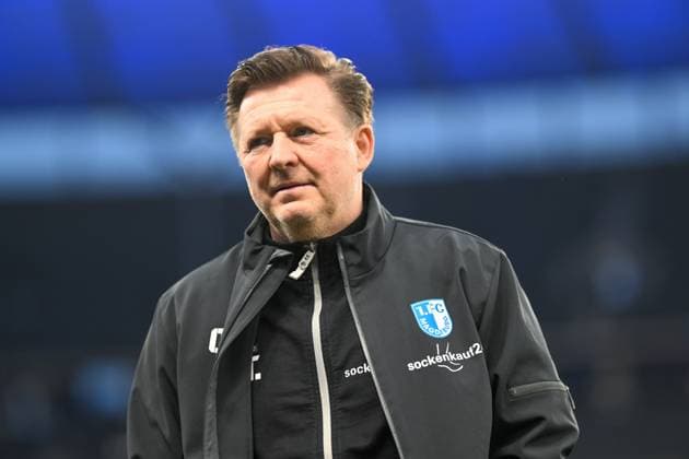 2. Bundesliga - Hertha BSC Berlin - 1. FC Magdeburg am 16.02.2024 im Olympiastadion in Berlin Trainer Christian Titz (FC Magdeburg)