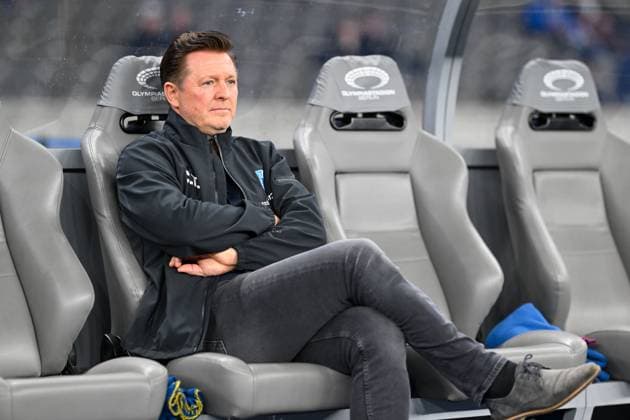 2. Bundesliga - Hertha BSC Berlin - 1. FC Magdeburg am 16.02.2024 im Olympiastadion in Berlin Trainer Christian Titz (FC Magdeburg)