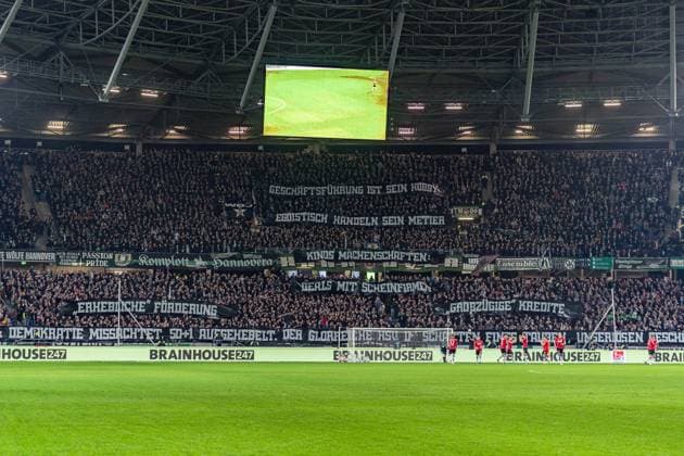 Choreo Fans Spruchband Protest Hannover 96 vs. Greuther Fuerth, Fussball, 2. Bundesliga, 22. Spieltag, 16.02.2024 DFL REGULATIONS PROHIBIT ANY OUSE OF PHOTOGRAPHS AS IMAGE SEQUENCES AND OR QUASI-VIDEO Hannover 96 vs. Greuther Fuerth, Fussball, 2. Bundesliga, 22. Spieltag, 16.02.2024 Hannover