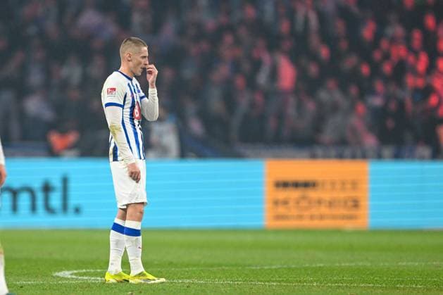 2. Bundesliga - Hertha BSC Berlin - 1. FC Magdeburg am 16.02.2024 im Olympiastadion in Berlin Palko Dardai (Hertha BSC Berlin) unzufrieden, enttäuscht, enttaeuscht, niedergeschlagen.